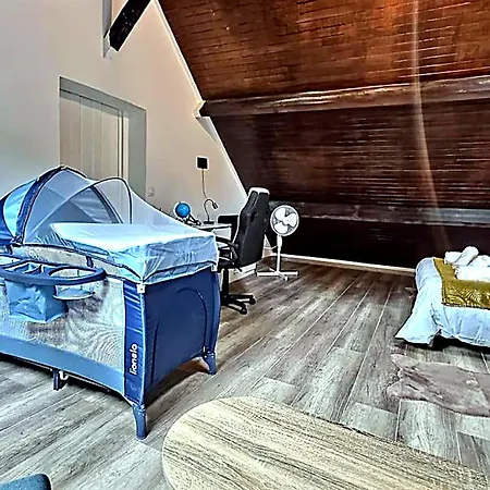 Full Modern House - Beautiful Garden - Private Parking Space - Paris & Disneyland * Montfermeil